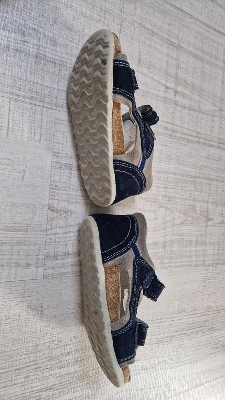 Sandalky/papucky, protetika,28