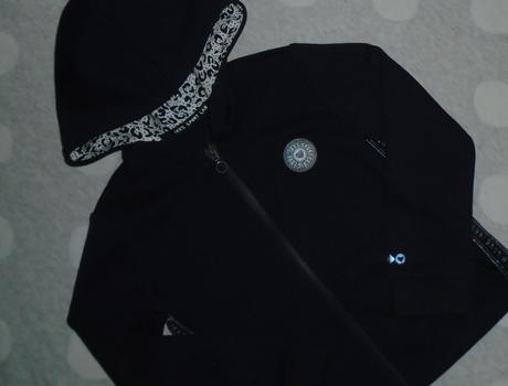 Športová mikina na 3 až 4 roky, 104