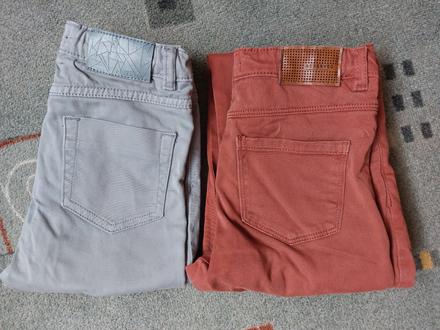 Nohavice v super stave á 4 eur, reserved,128