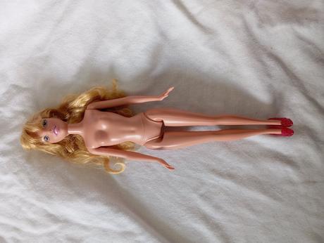 Mattel bábika aurora šípková ruženka,