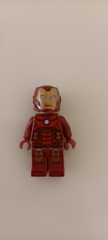 Lego avengers 76140, 