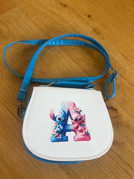Dievcenska kabelka stitch, 