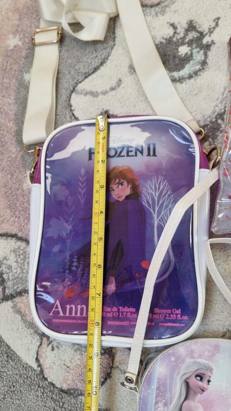 B3588 frozen tašky a figúrky, 