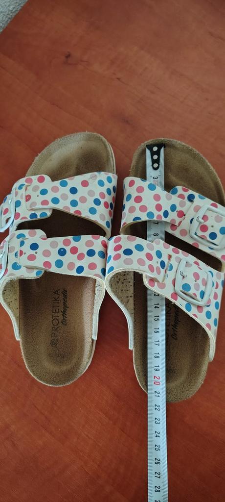 Ortopedické šľapky, protetika,35