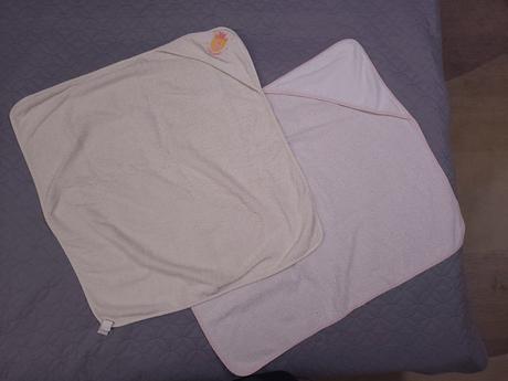 2 ks osusky s kapucnou (cena spolu),