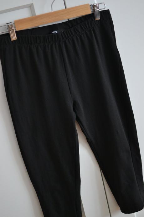 Čierne trojštvrťové legíny l, sinsay,l