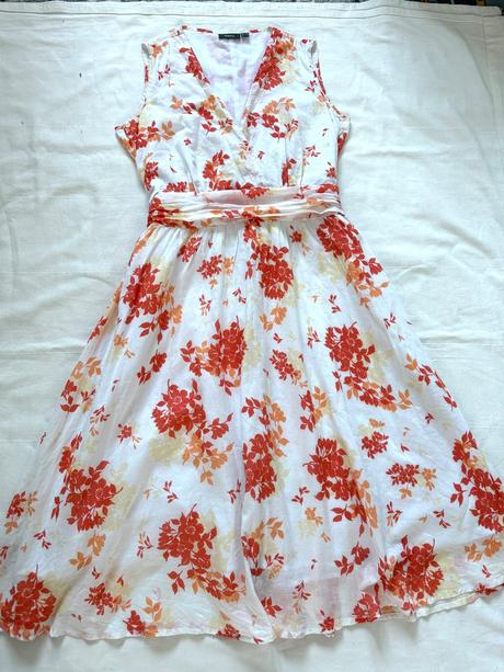 Krásne letné šaty od mexx s oranžovými a červenými, mexx,42