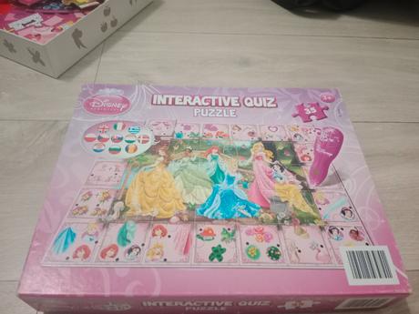 Interaktívny kvíz, bez pera,super stav,