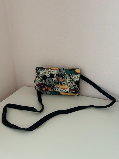 Crossbody kabelka,