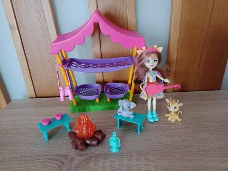 Mattel enchantimals ideme táboriť herný set,