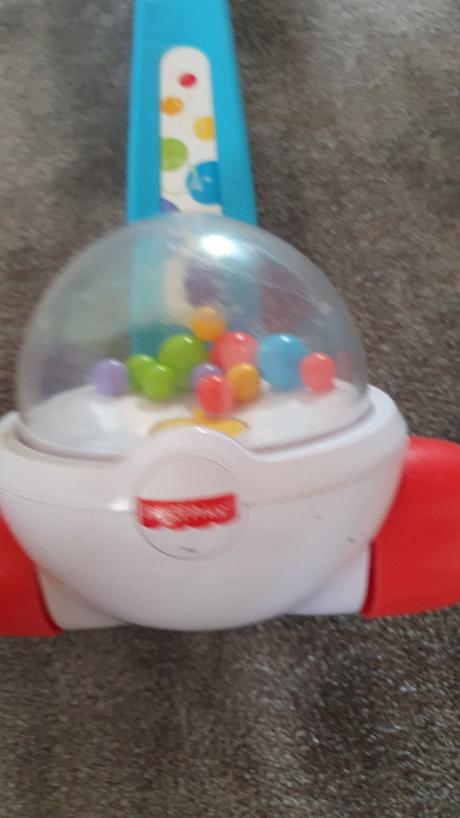 Fisher price veselý pachacz s farebnými loptičkami, 