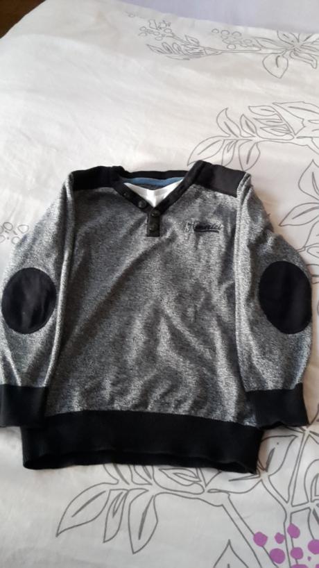 Svetrik, palomino,122