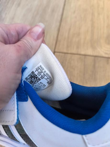 Adidas tenisky, adidas,32