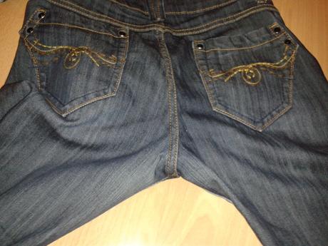 Tmavomodre elasticke rifle, 40