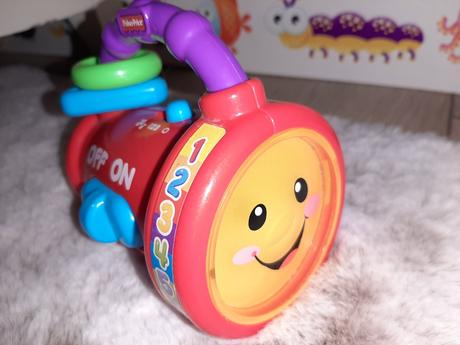 Veselá baterka fisher price, 