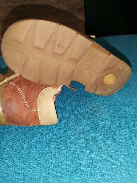 Topanocky, richter,23