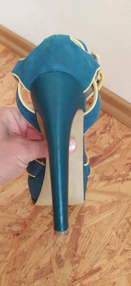 Elegantné sandále, 39