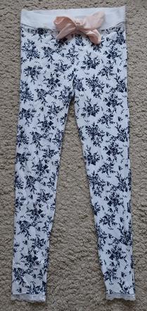 Pohodlne damske lounge nohavice na doma, atmosphere,m