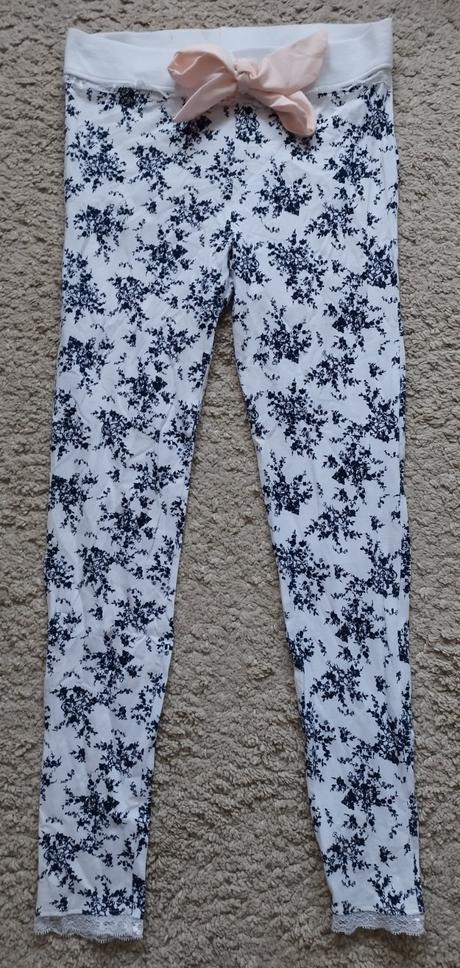 Pohodlne damske lounge nohavice na doma, atmosphere,m