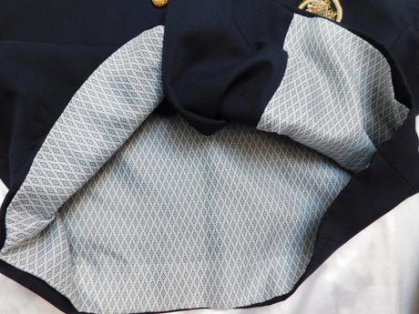 Pekny luxusny blejzer, 40