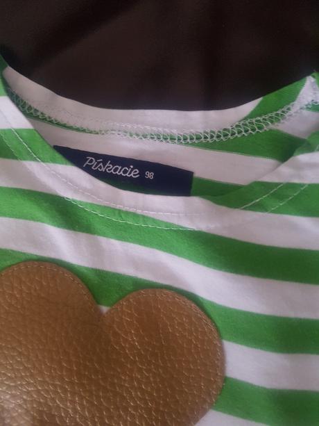 Pásikavé tričko pískacie, č. 98, 98