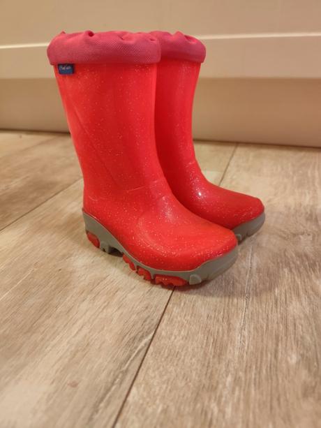 Gumáky muflón aj pre širšiu nohu, 22