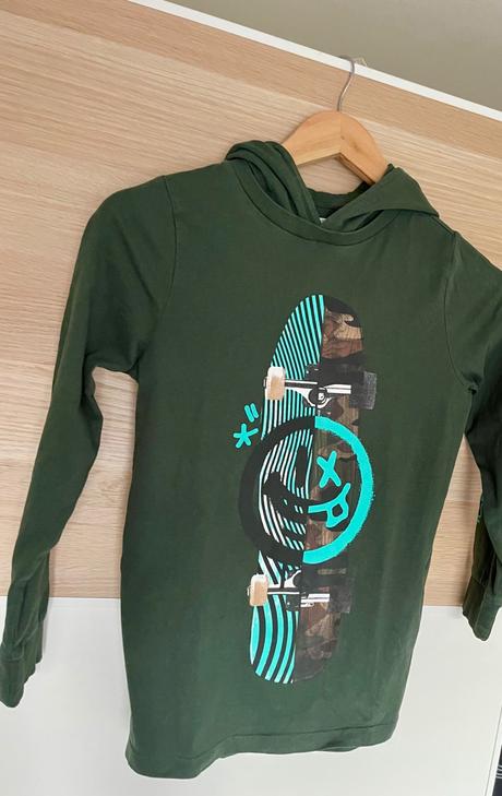 Tričká/ mikiny 2x, f&f,134