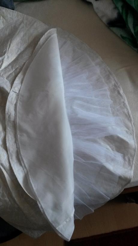 Šaty - nádherné, 38