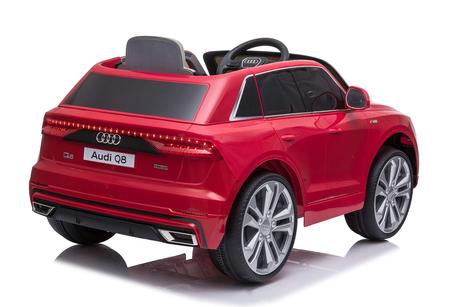 Elektrické autíčko audi q8, 12v, 2,4 ghz dialkové,