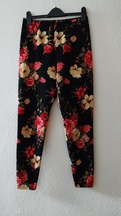 Kvetované legíny, l