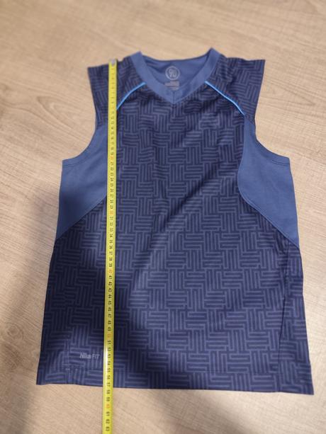 Športove tričko, veľkosť 146-152, 152