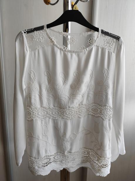 Blúzka s madeirou a výšivkou, l