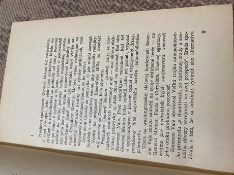 Stará retro kniha arthur hailey kolesá 1974, 