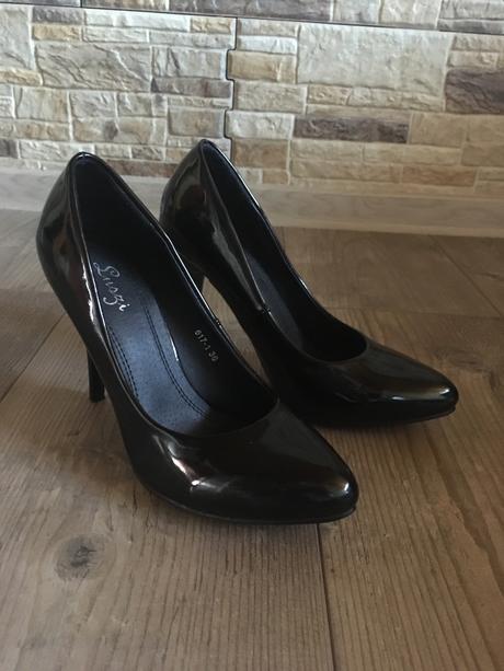 Lakované lodičky, 36