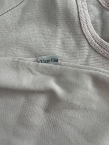 2 kusy ružových body s obrazkom, 74