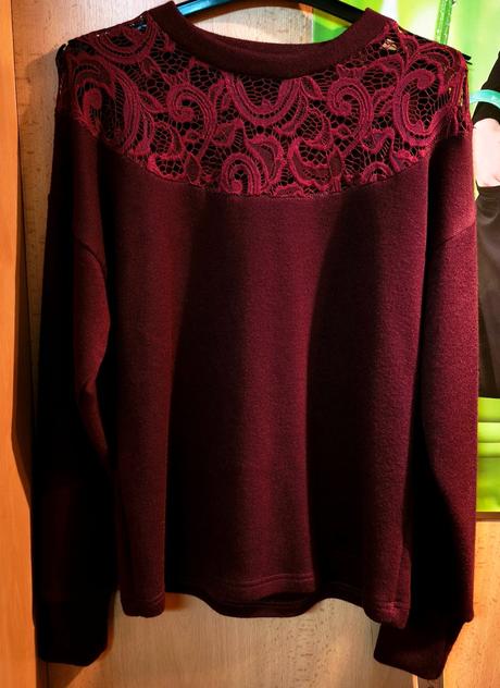 Dámsky sveter s krajkou, 36 - xxxl