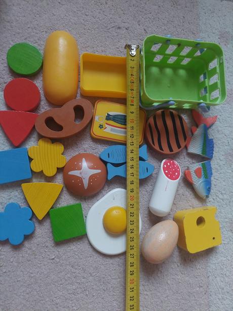 Drevene potraviny do kuchynky,