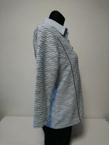 Dámsky elastický top s plastickým vzorom, m