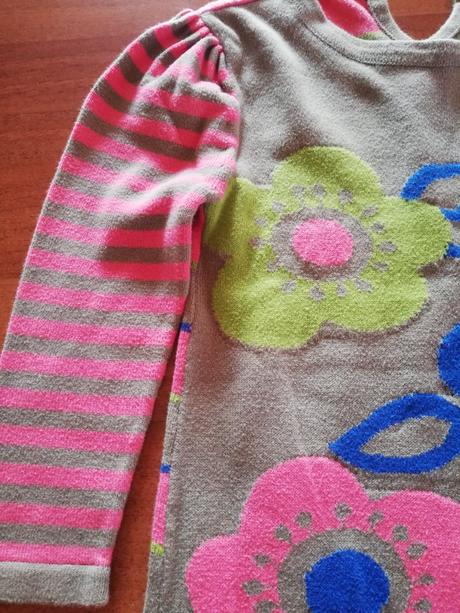 Úpletové šaty, 98