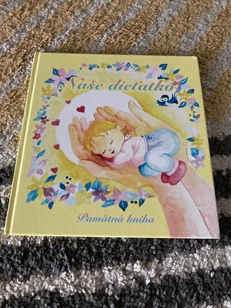 Naše dieťatko pamätná kniha (2015),