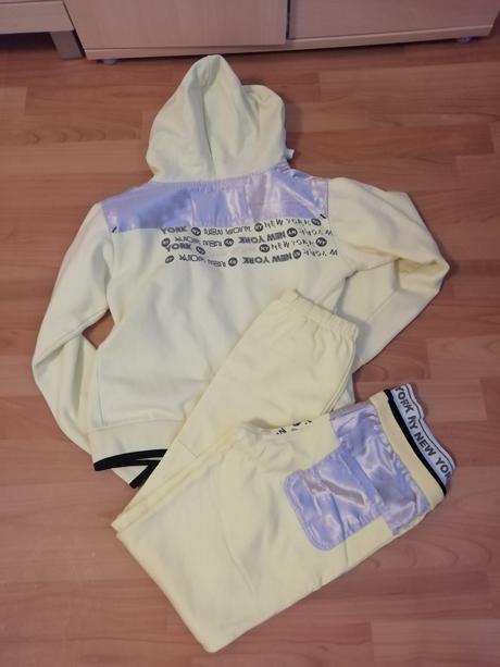 Teplakova suprava new york, s