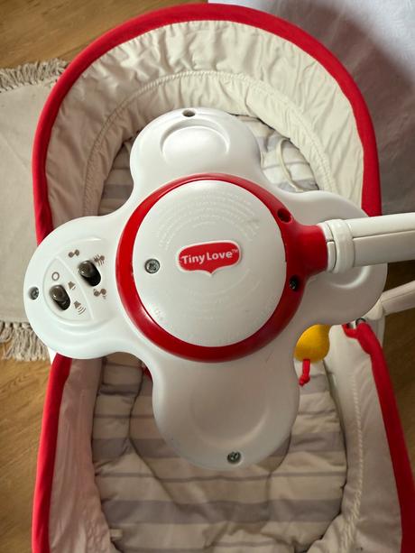 Hojdacie lehatko tiny love, 