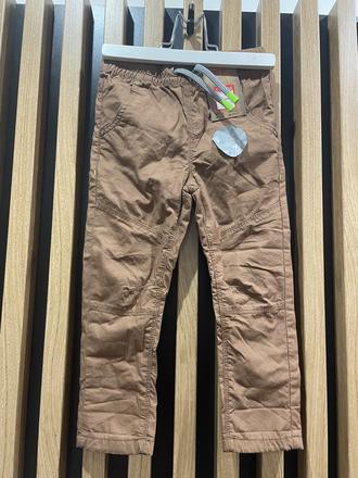 Nenosene nohavice, 92