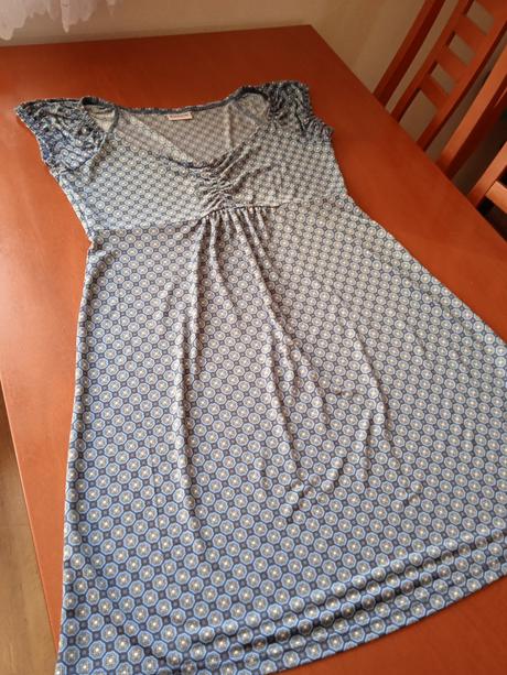 Šaty tehotenské, l