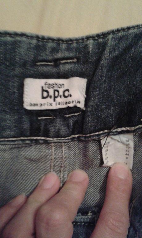 Balik oblečenia, 38