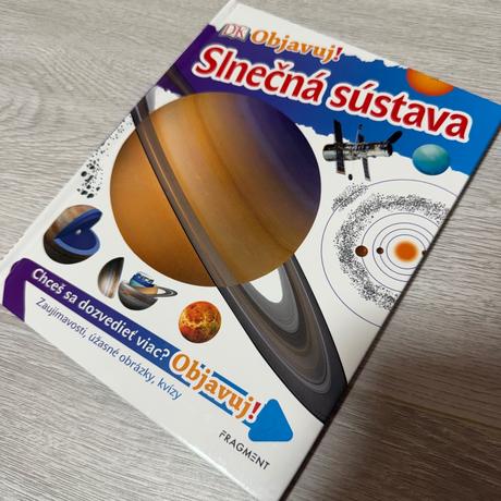 Kniha slnečná sústava,