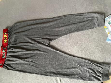 Pyžamo, reserved,128