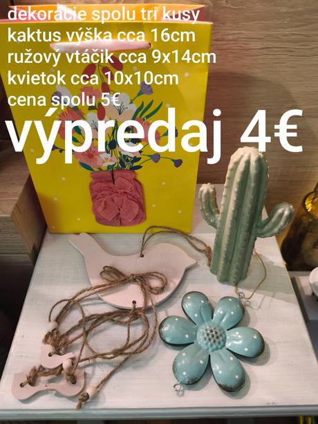 Dekorácie spolu tri kusy, 
