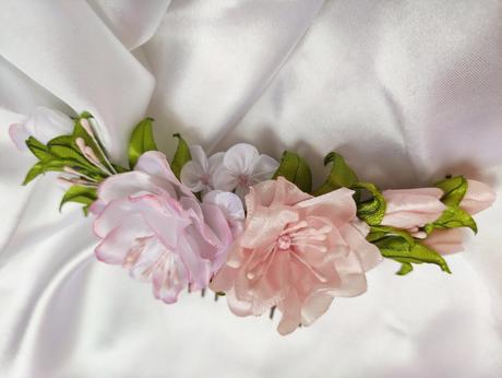 Romantický hrebienok do vlasov, 