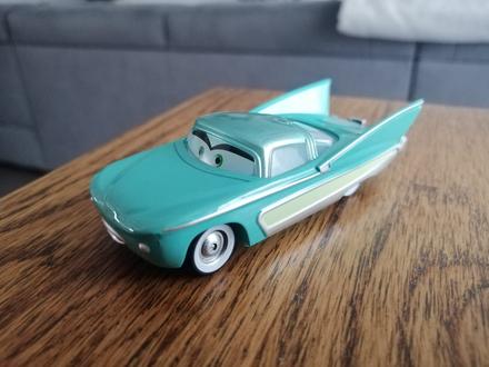 Cars,, flo,, mcqueen autá,